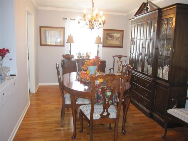 2105 Chambers Avenue, St Joseph, MO 64506