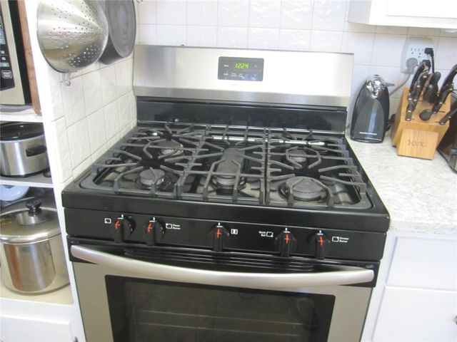 2105 Chambers Avenue, St Joseph, MO 64506