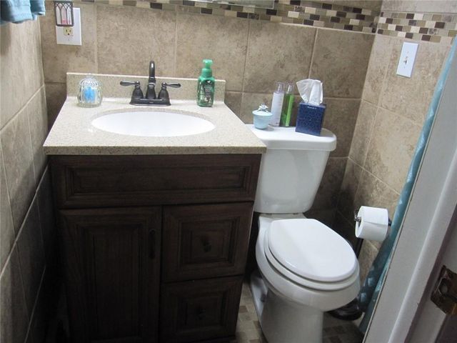 2105 Chambers Avenue, St Joseph, MO 64506