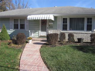 2105 Chambers Avenue, St Joseph, MO 64506
