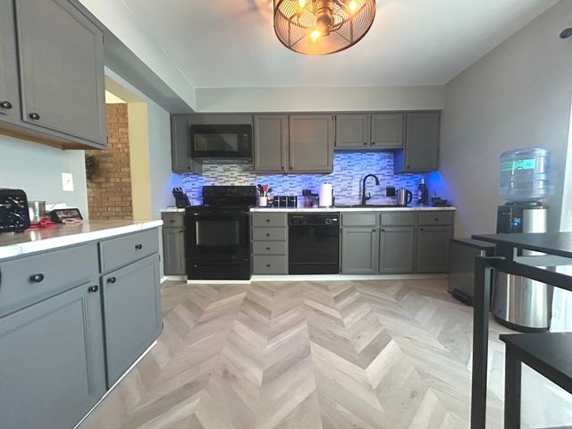 53 Mariner Lane 53, Fox Lake, IL 60020