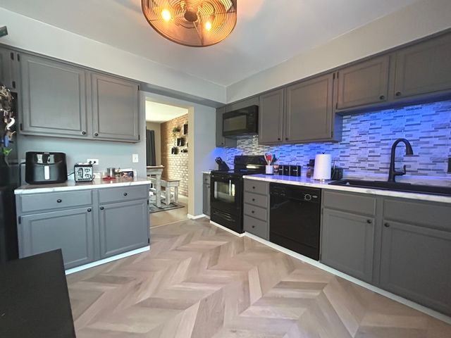 53 Mariner Lane 53, Fox Lake, IL 60020