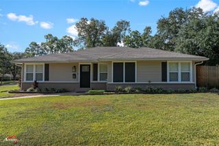 351 Arthur Avenue, Shreveport, LA 71105