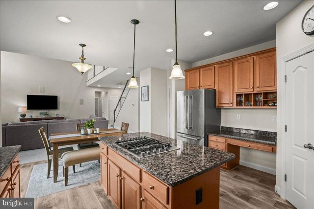 9141 AUTUMN GLORY LN, Bristow, VA 20136