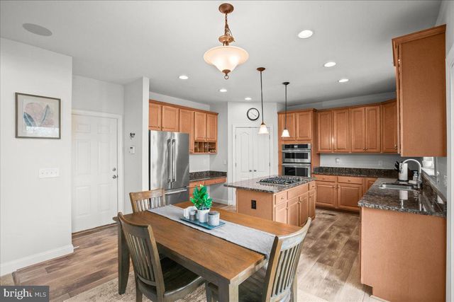 9141 AUTUMN GLORY LN, Bristow, VA 20136