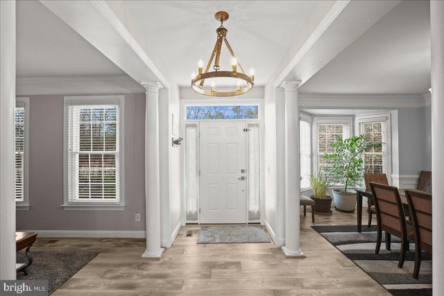 9141 AUTUMN GLORY LN, Bristow, VA 20136