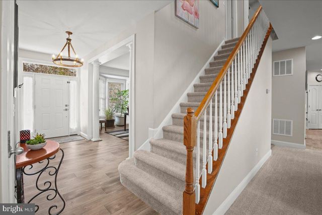 9141 AUTUMN GLORY LN, Bristow, VA 20136