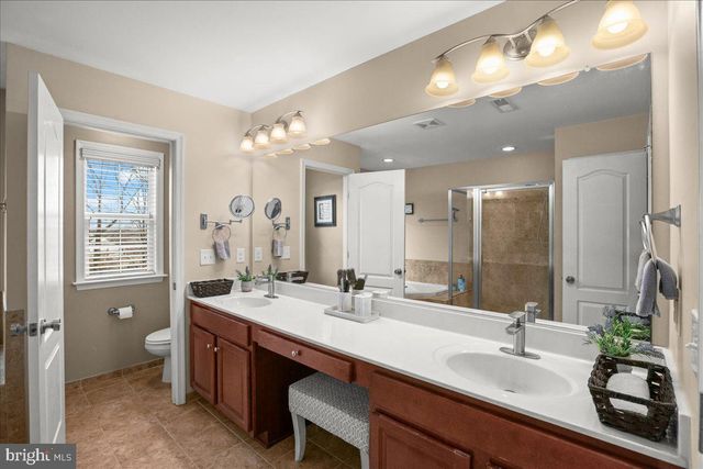 9141 AUTUMN GLORY LN, Bristow, VA 20136