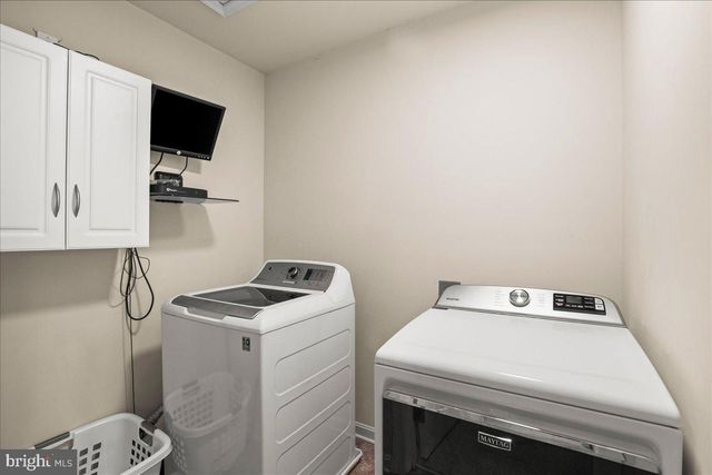 9141 AUTUMN GLORY LN, Bristow, VA 20136