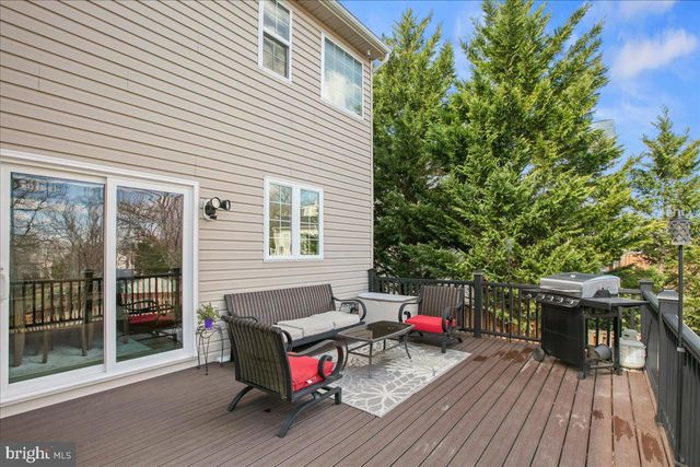 9141 AUTUMN GLORY LN, Bristow, VA 20136