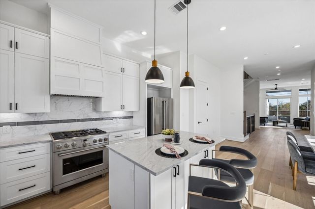 5240 Cornish Street A, Houston, TX 77007