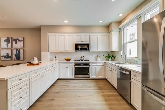 286 AGUSTIN NARVAEZ Street UNIT 3, San Jose, CA 95136
