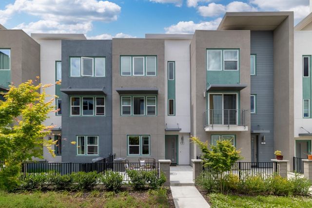 286 AGUSTIN NARVAEZ Street UNIT 3, San Jose, CA 95136