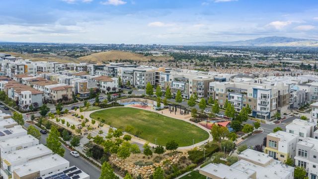 286 AGUSTIN NARVAEZ Street UNIT 3, San Jose, CA 95136