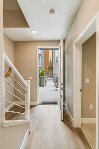 286 AGUSTIN NARVAEZ Street UNIT 3, San Jose, CA 95136