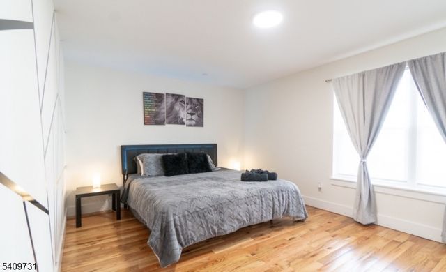 319 Renner Ave, Newark City, NJ 07112