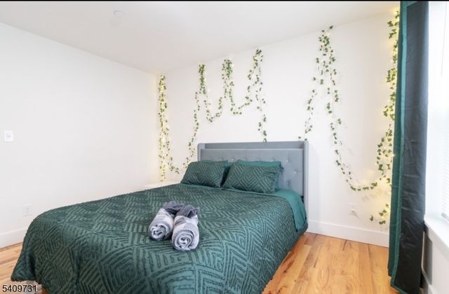 319 Renner Ave, Newark City, NJ 07112