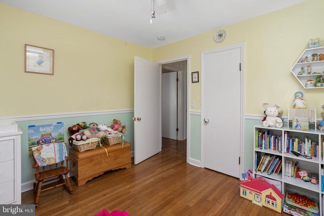 9 WOODLAND RD, Bordentown, NJ 08505