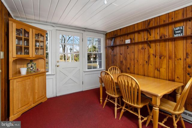 9 WOODLAND RD, Bordentown, NJ 08505