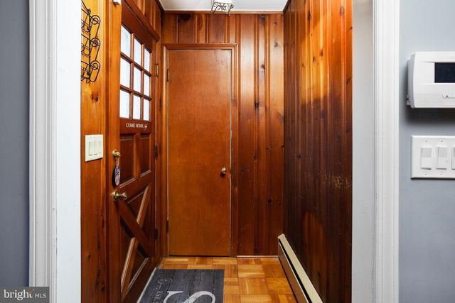 9 WOODLAND RD, Bordentown, NJ 08505