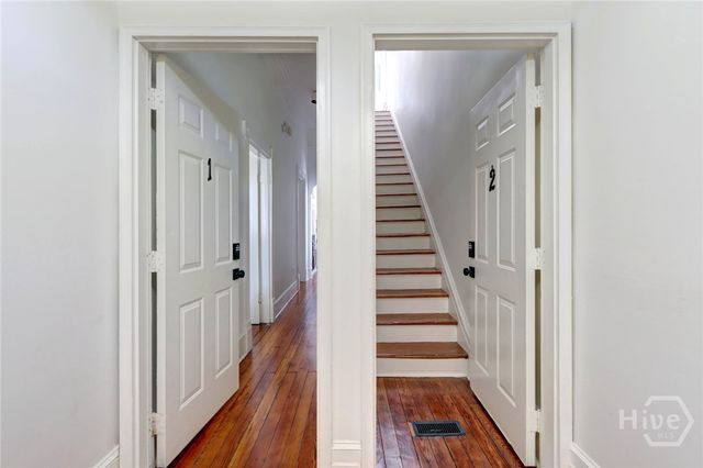 315 W Hall Street, Savannah, GA 31401