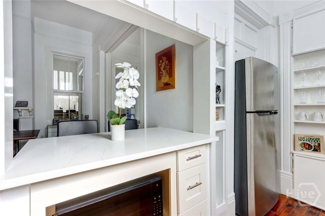 315 W Hall Street, Savannah, GA 31401