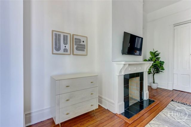 315 W Hall Street, Savannah, GA 31401