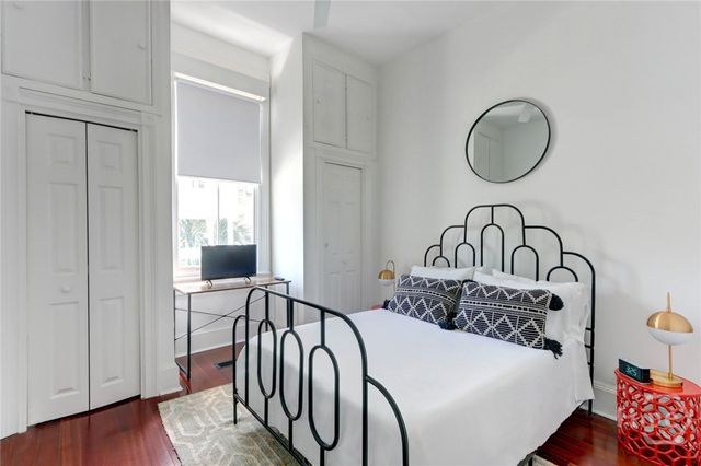 315 W Hall Street, Savannah, GA 31401