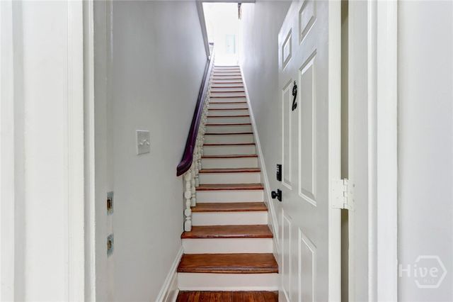 315 W Hall Street, Savannah, GA 31401