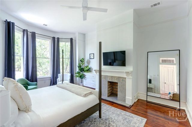 315 W Hall Street, Savannah, GA 31401