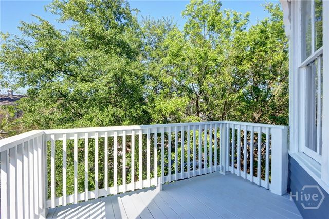 315 W Hall Street, Savannah, GA 31401