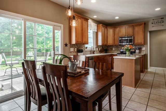 650 Lynton Way, Westfield, IN 46074