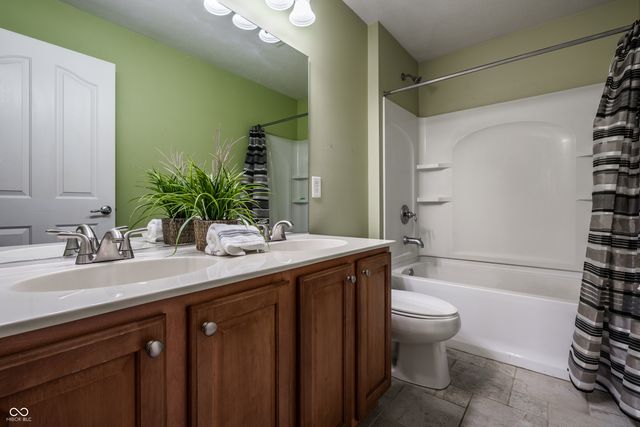 650 Lynton Way, Westfield, IN 46074