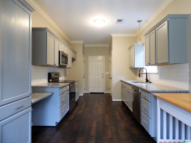951 SAVANNAH LANE, Calera, AL 35040