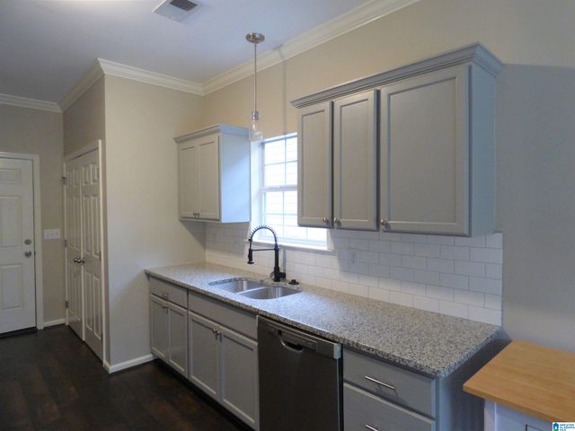 951 SAVANNAH LANE, Calera, AL 35040