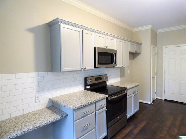 951 SAVANNAH LANE, Calera, AL 35040