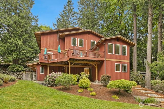 1830 216th Place NE, Sammamish, WA 98074