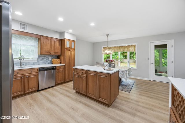 8 Maple Street, Port Monmouth, NJ 07758