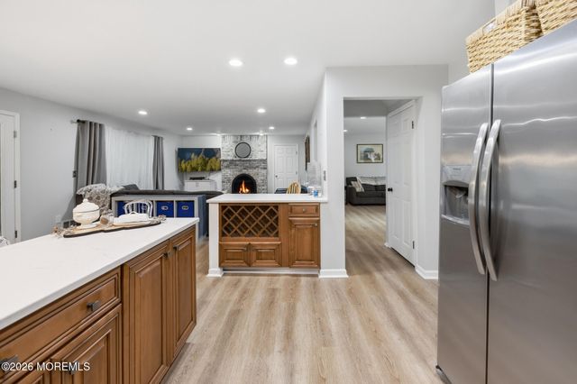 8 Maple Street, Port Monmouth, NJ 07758