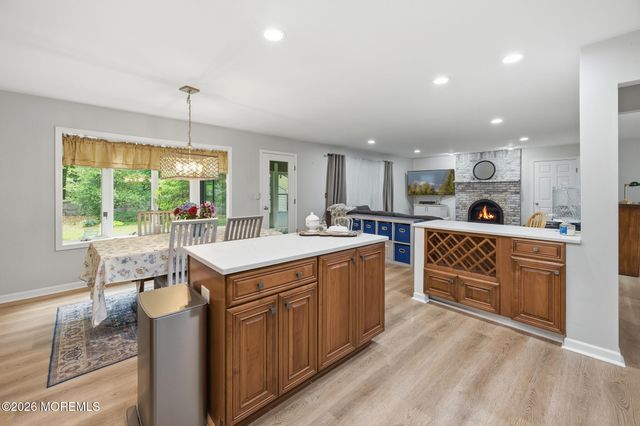 8 Maple Street, Port Monmouth, NJ 07758