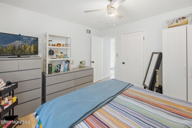 8 Maple Street, Port Monmouth, NJ 07758