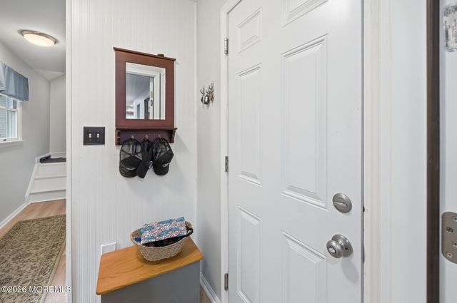 8 Maple Street, Port Monmouth, NJ 07758