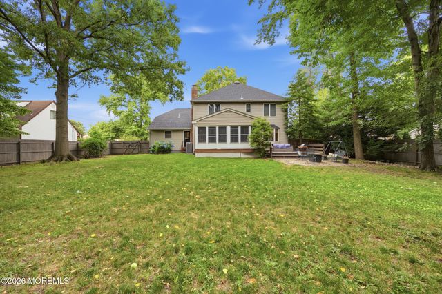 8 Maple Street, Port Monmouth, NJ 07758