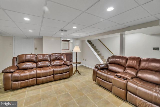1014 N BAILEY RD, Coatesville, PA 19320