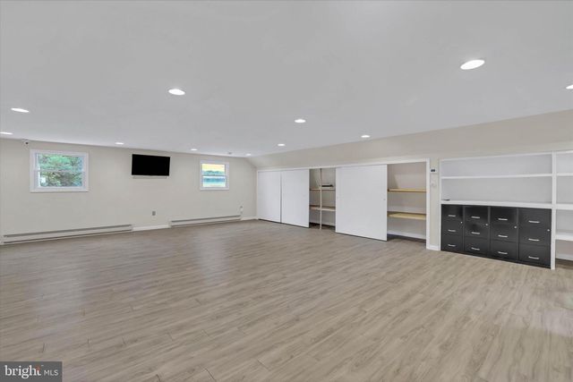 1014 N BAILEY RD, Coatesville, PA 19320