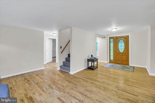 1014 N BAILEY RD, Coatesville, PA 19320
