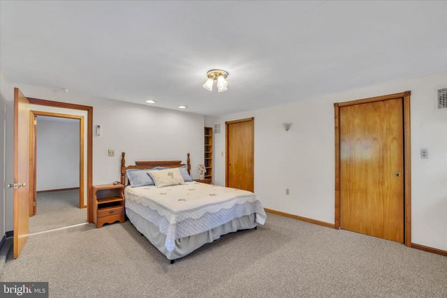 1014 N BAILEY RD, Coatesville, PA 19320