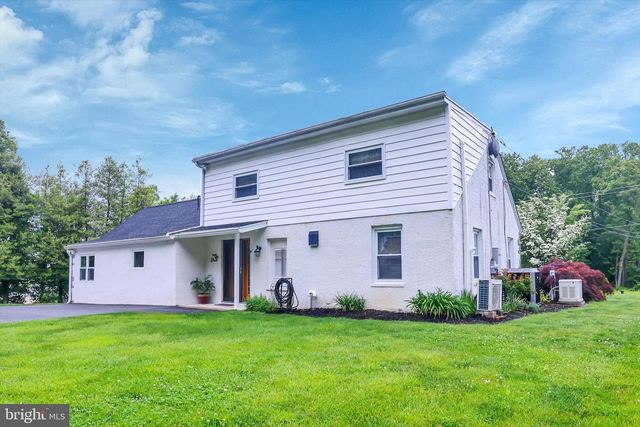 1014 N BAILEY RD, Coatesville, PA 19320