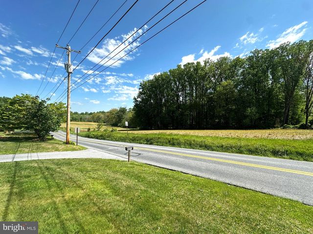 1014 N BAILEY RD, Coatesville, PA 19320