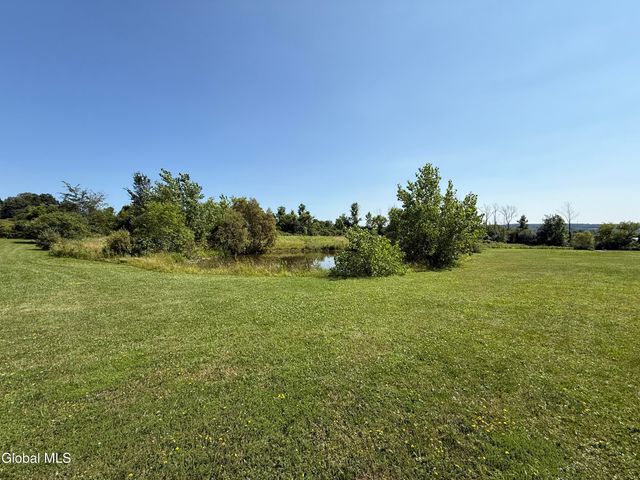 5827 State Highway 30, Amsterdam, NY 12010